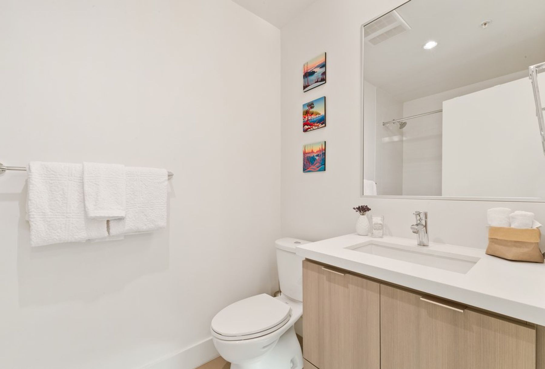 208 3602 Aldercrest Drive