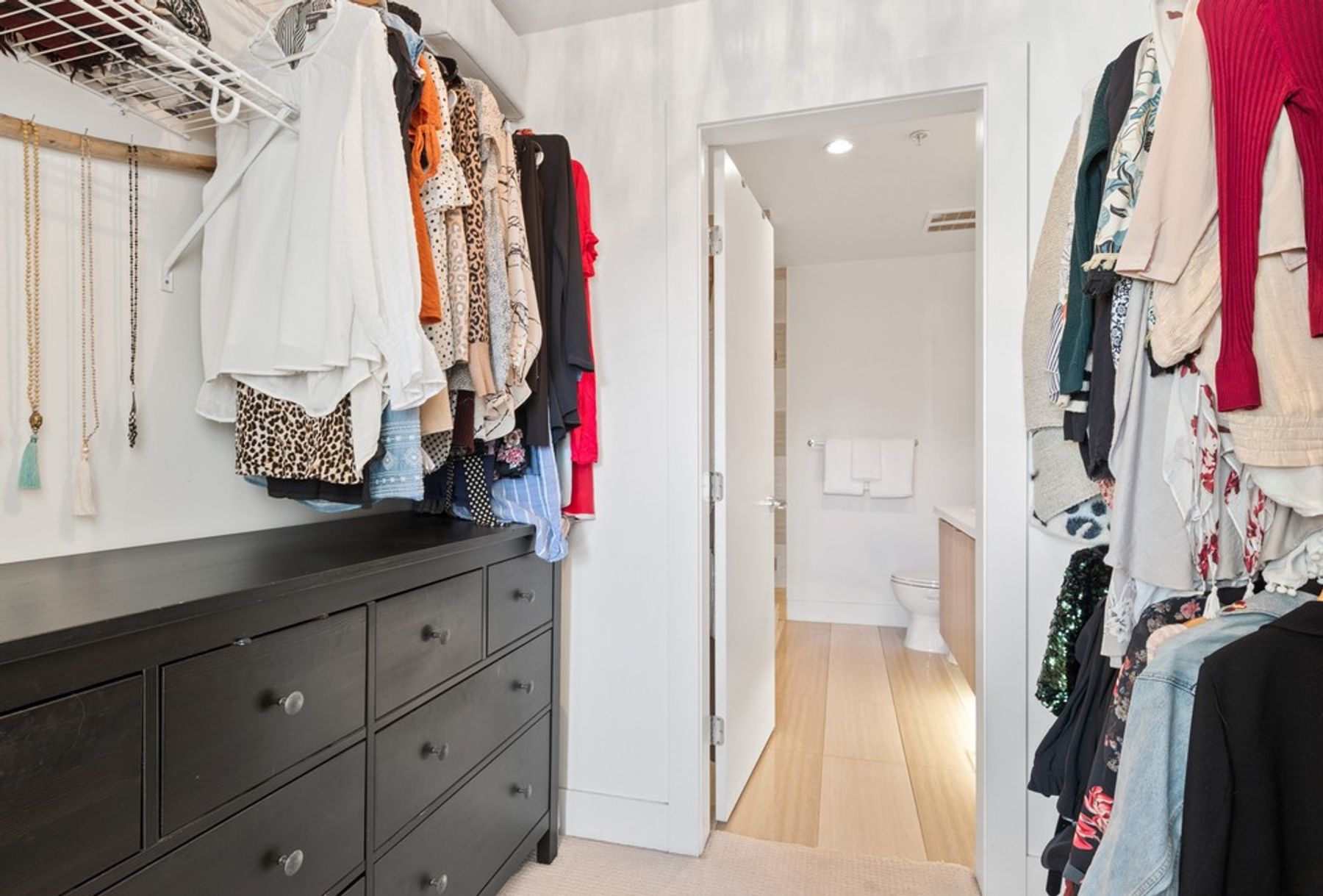 208 3602 Aldercrest Drive