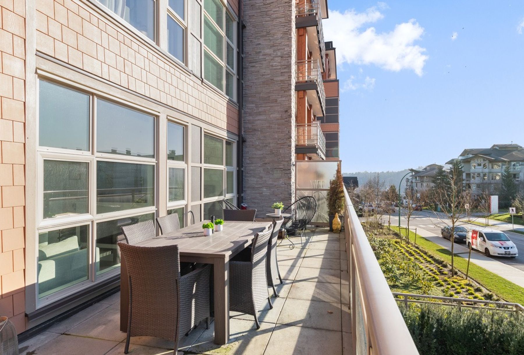 208 3602 Aldercrest Drive