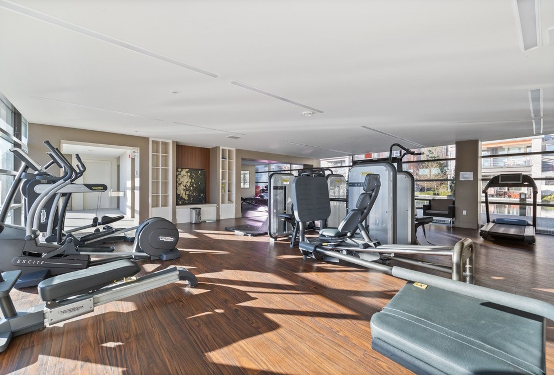 208 3602 Aldercrest Drive