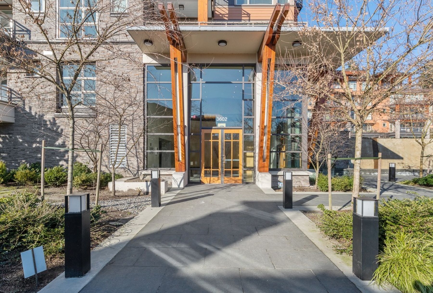 208 3602 Aldercrest Drive