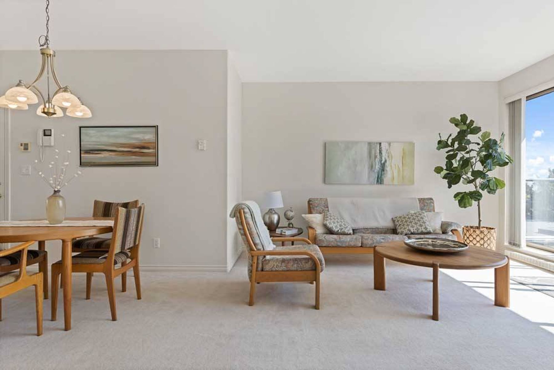 301 1765 Marine Drive