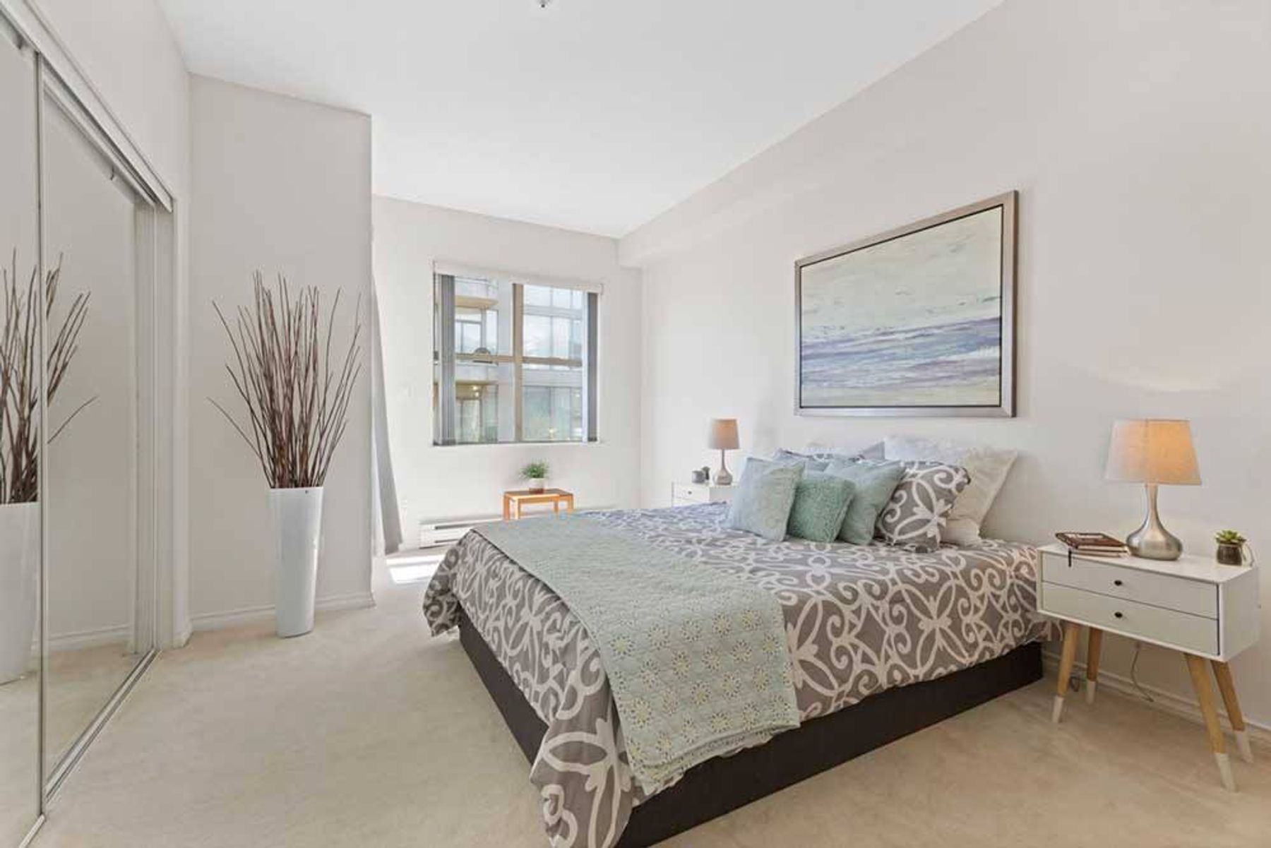 301 1765 Marine Drive