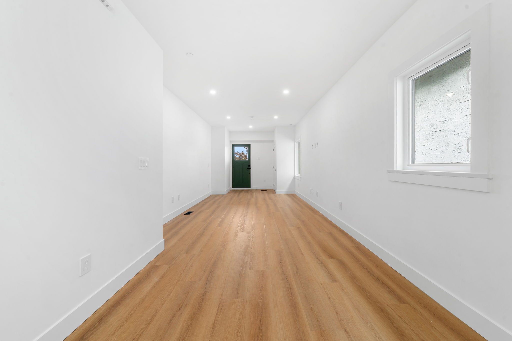 2530 McGill Street photo 10