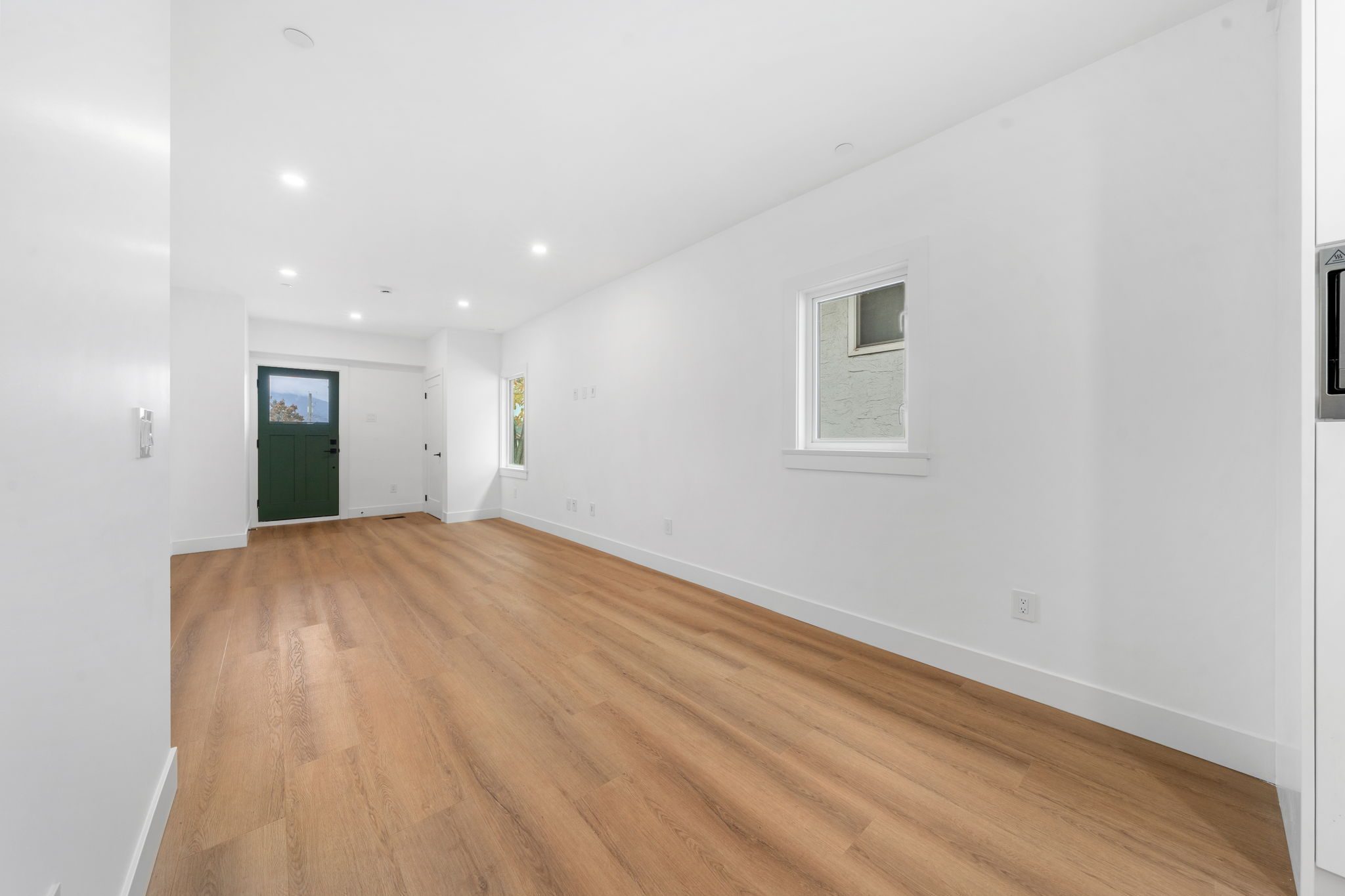 2530 McGill Street photo 11