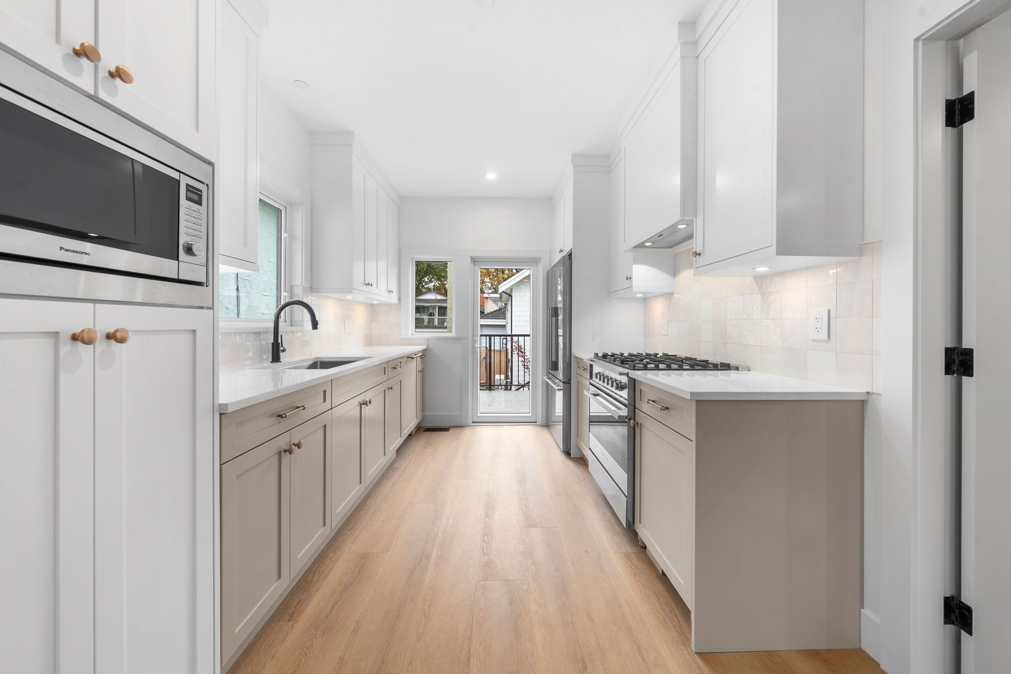 2530 McGill Street photo 13