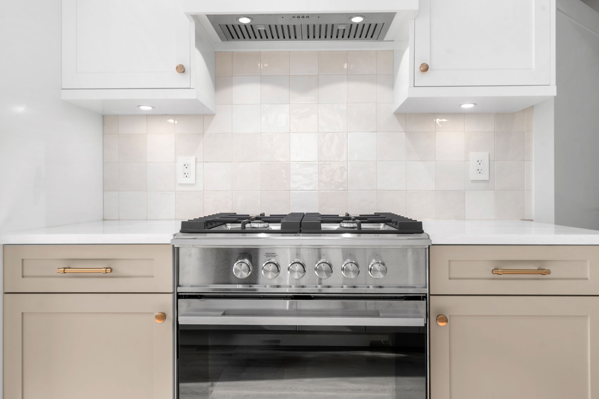 2530 McGill Street photo 22