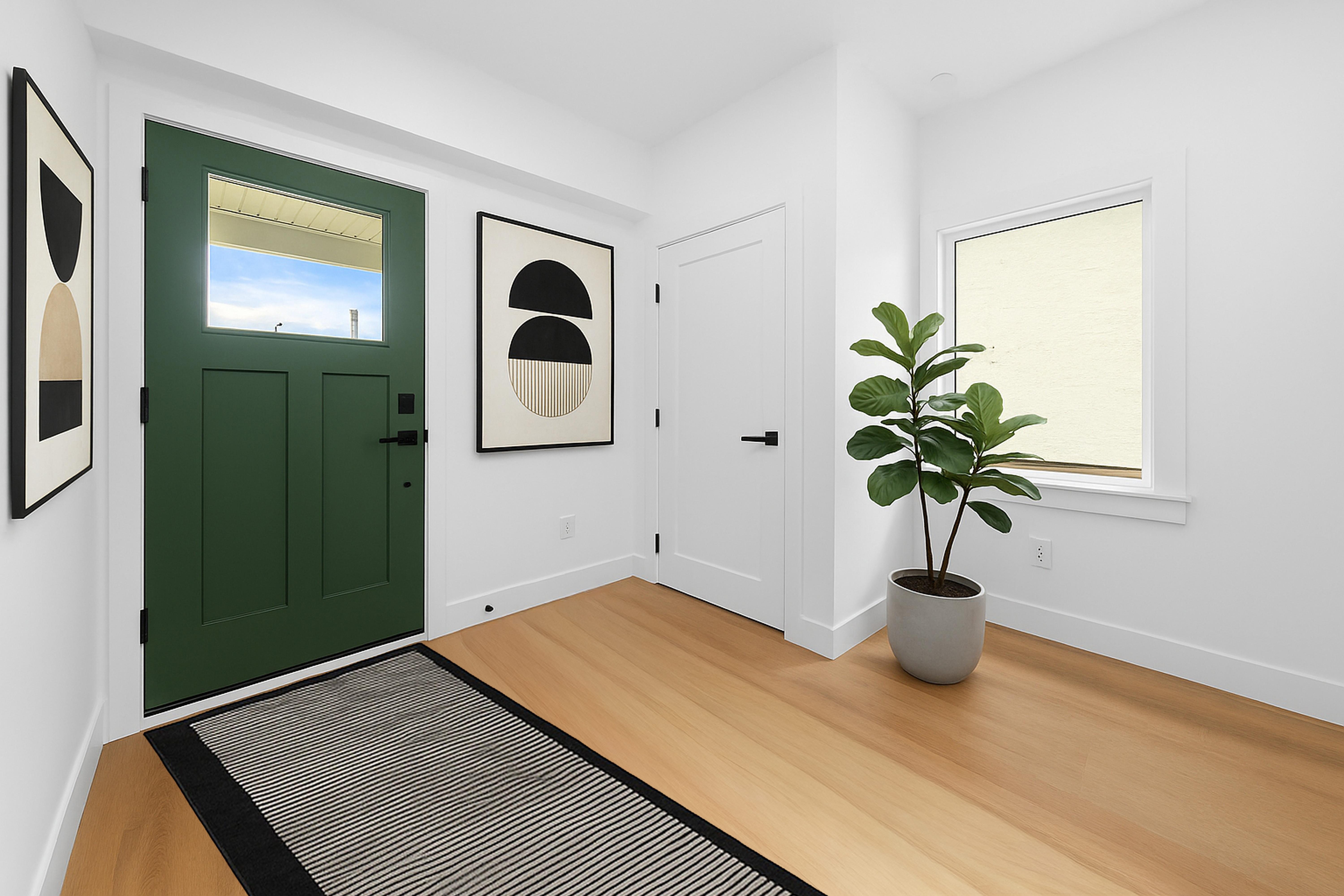 2530 McGill Street photo 3