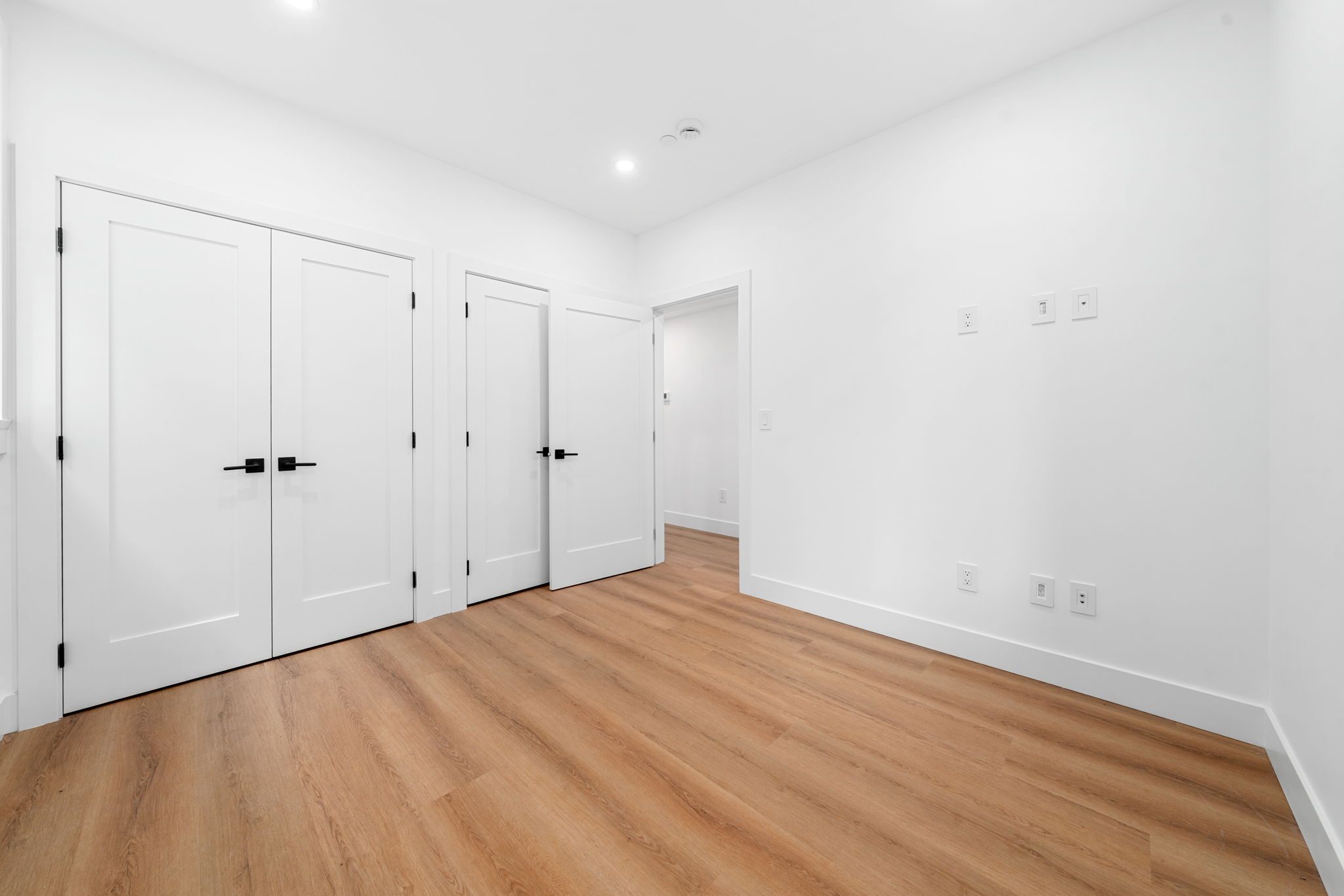 2530 McGill Street photo 41