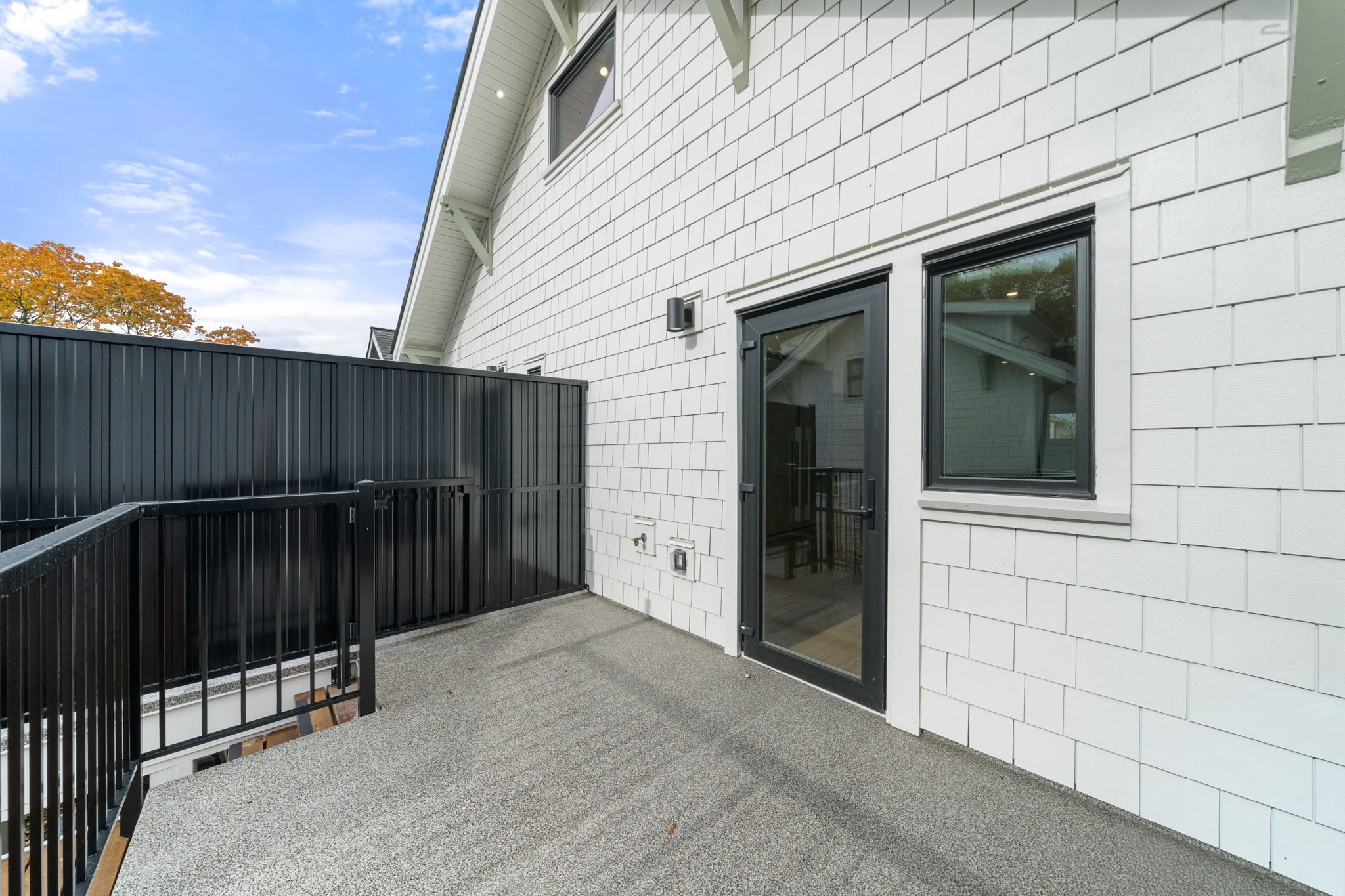 2530 McGill Street photo 46