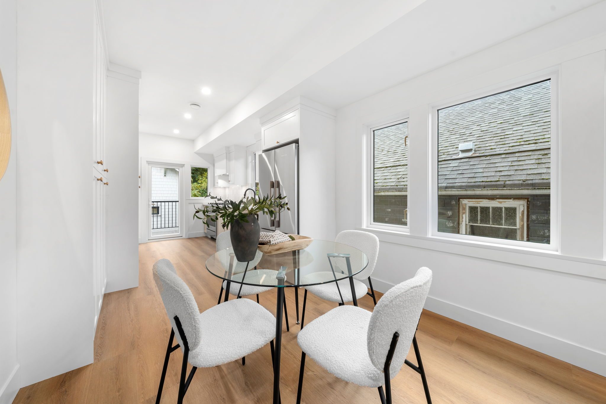 2528 McGill Street photo 13