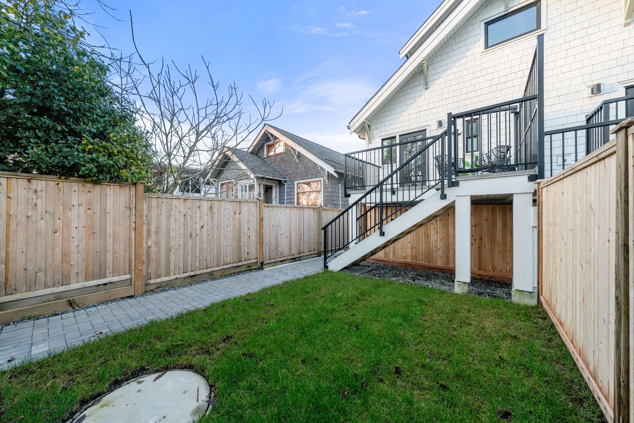 2528 McGill Street photo 52