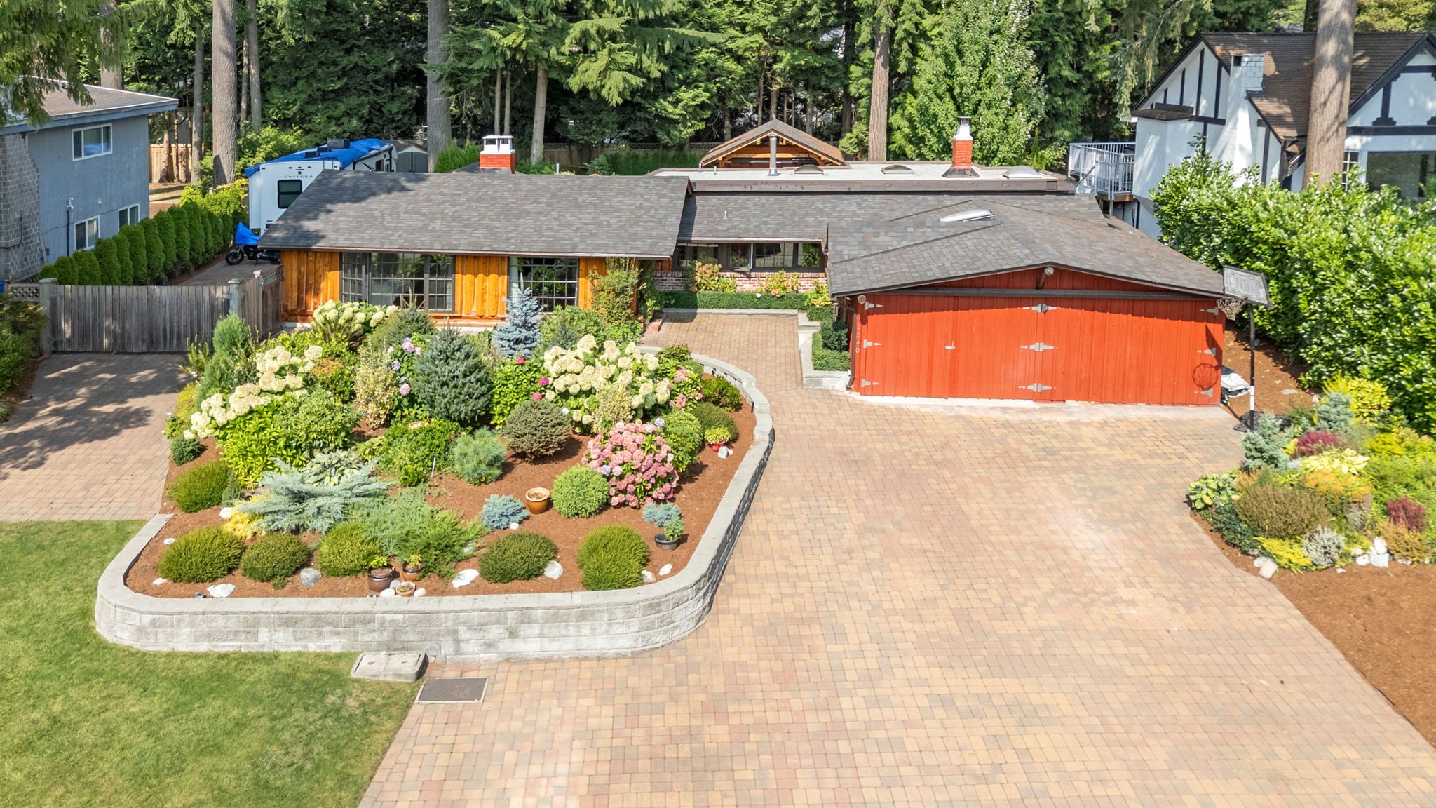 2540 Boswell Avenue photo 63