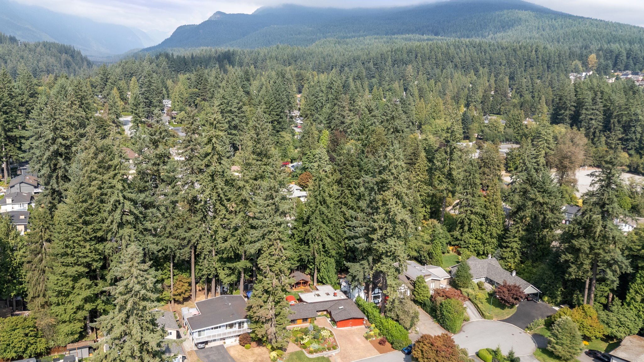 2540 Boswell Avenue photo 73