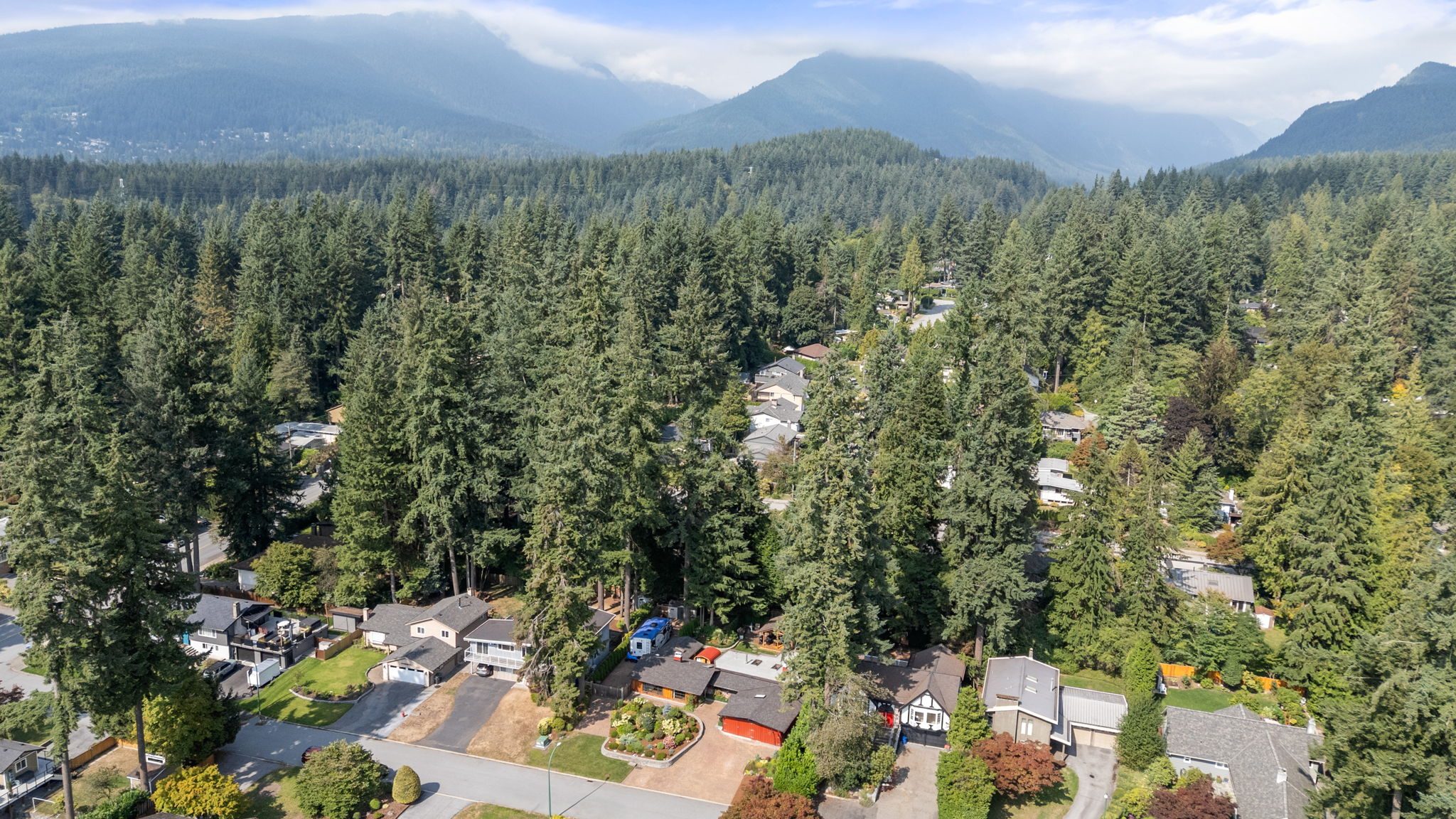 2540 Boswell Avenue photo 75