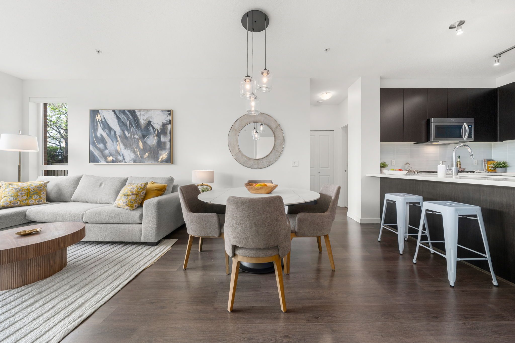 101 717 Chesterfield Avenue photo 19