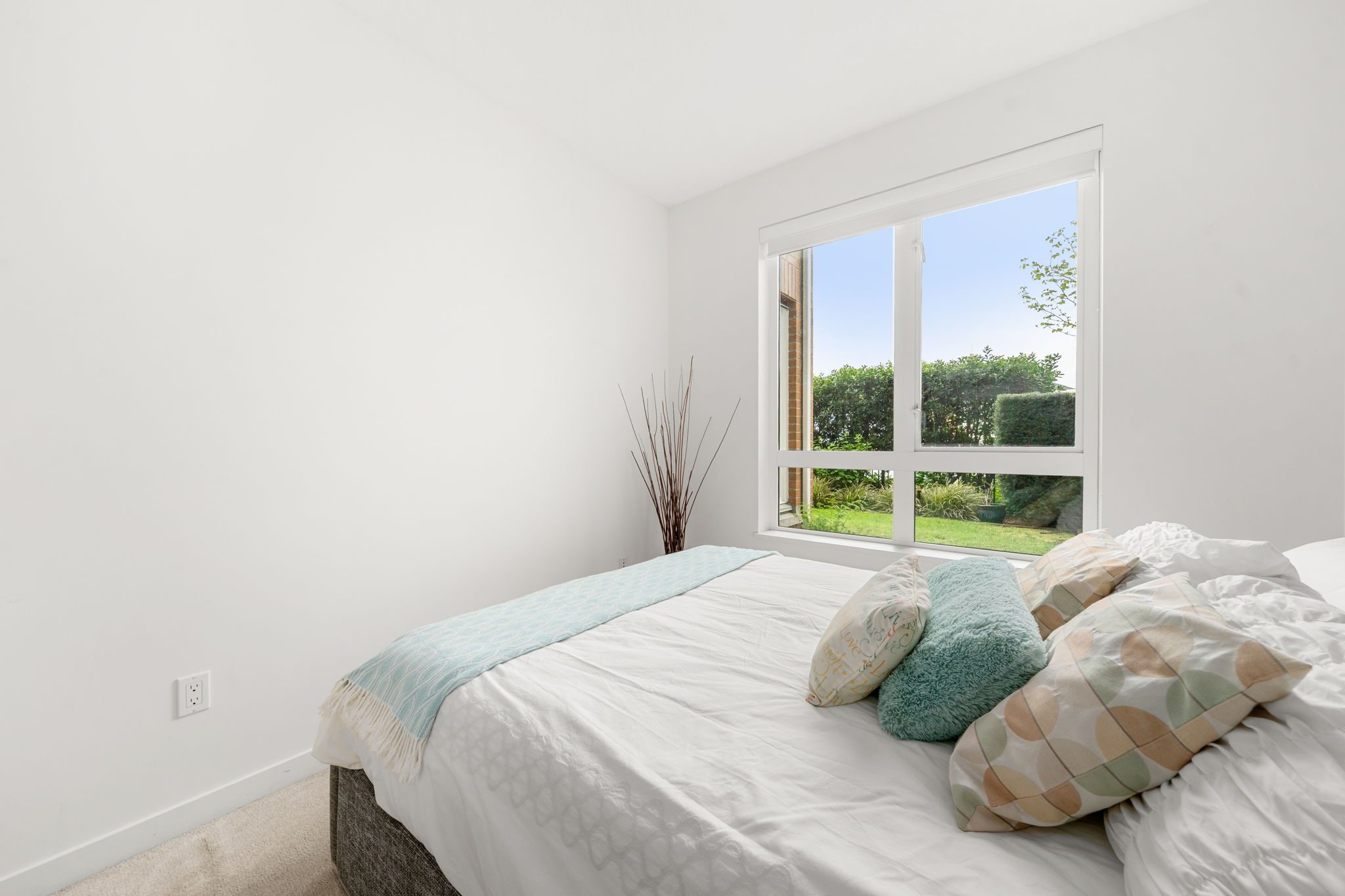 101 717 Chesterfield Avenue photo 28