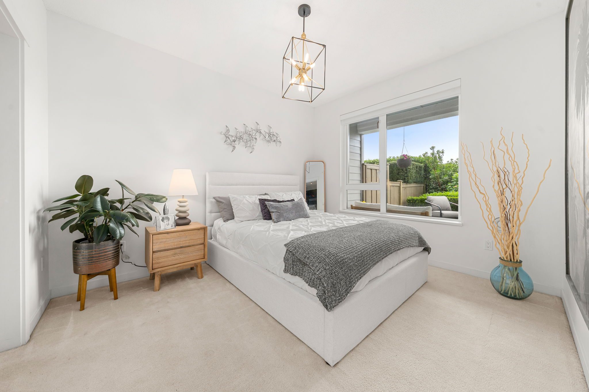 101 717 Chesterfield Avenue photo 29