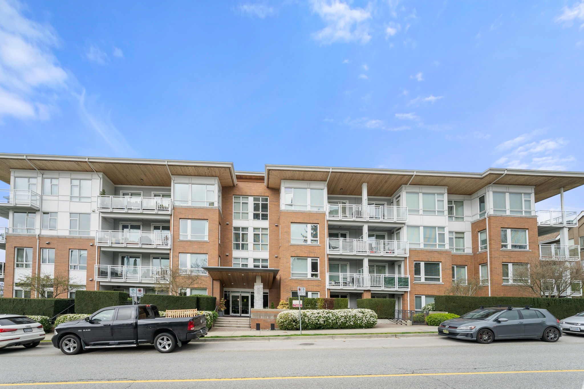 101 717 Chesterfield Avenue photo 3