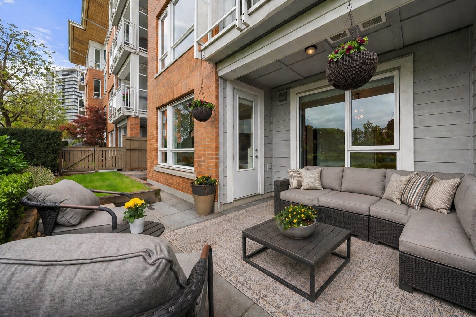 101 717 Chesterfield Avenue photo 39