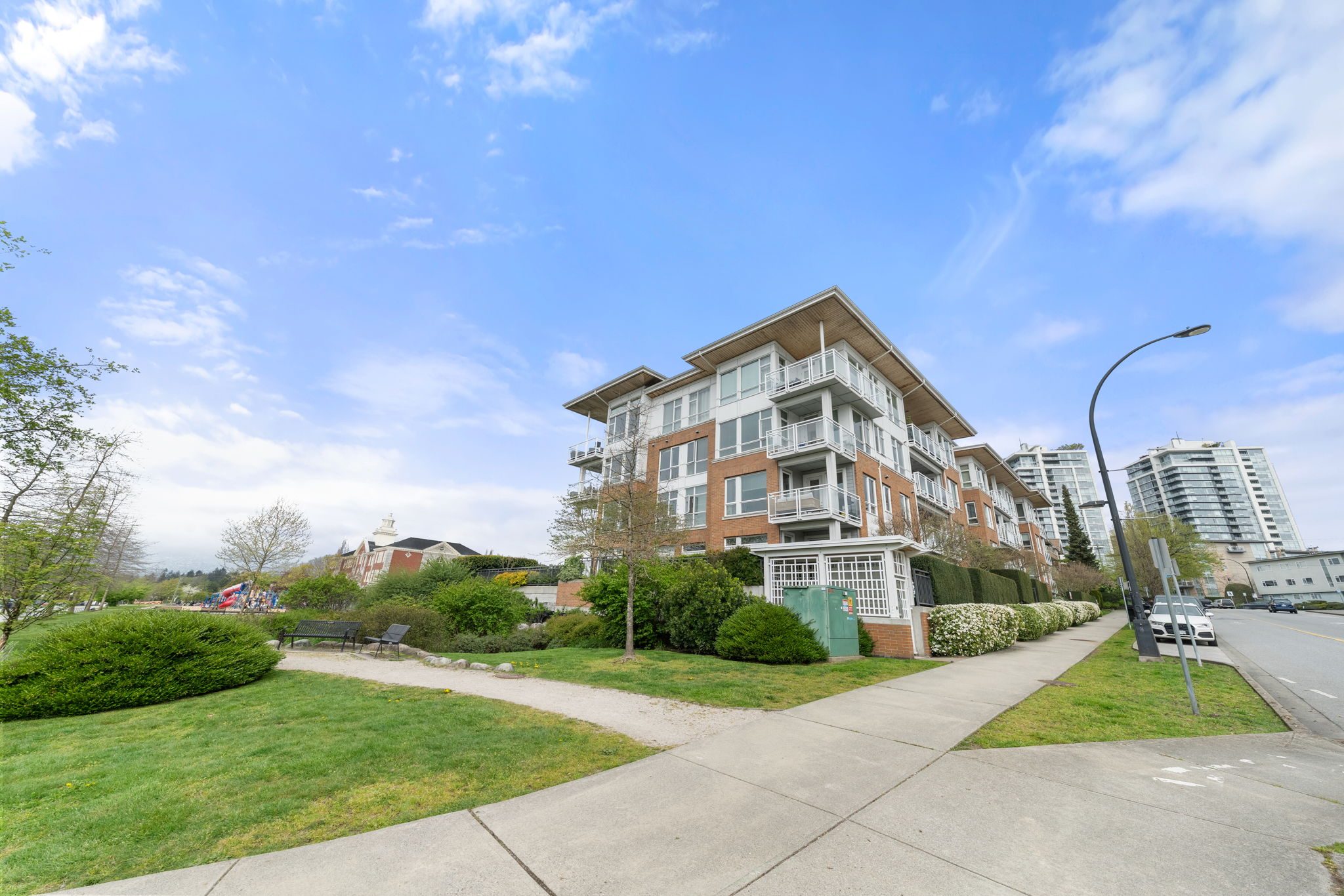 101 717 Chesterfield Avenue photo 5