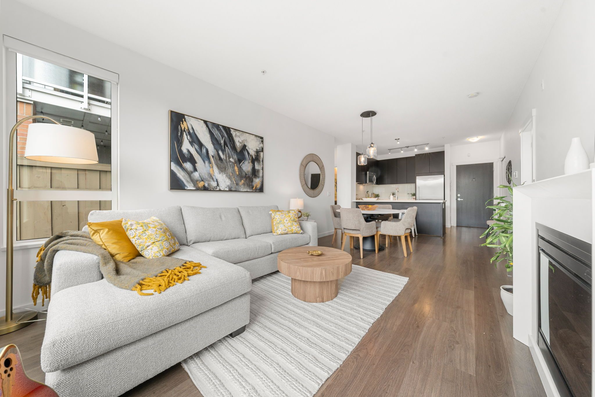 101 717 Chesterfield Avenue photo 9