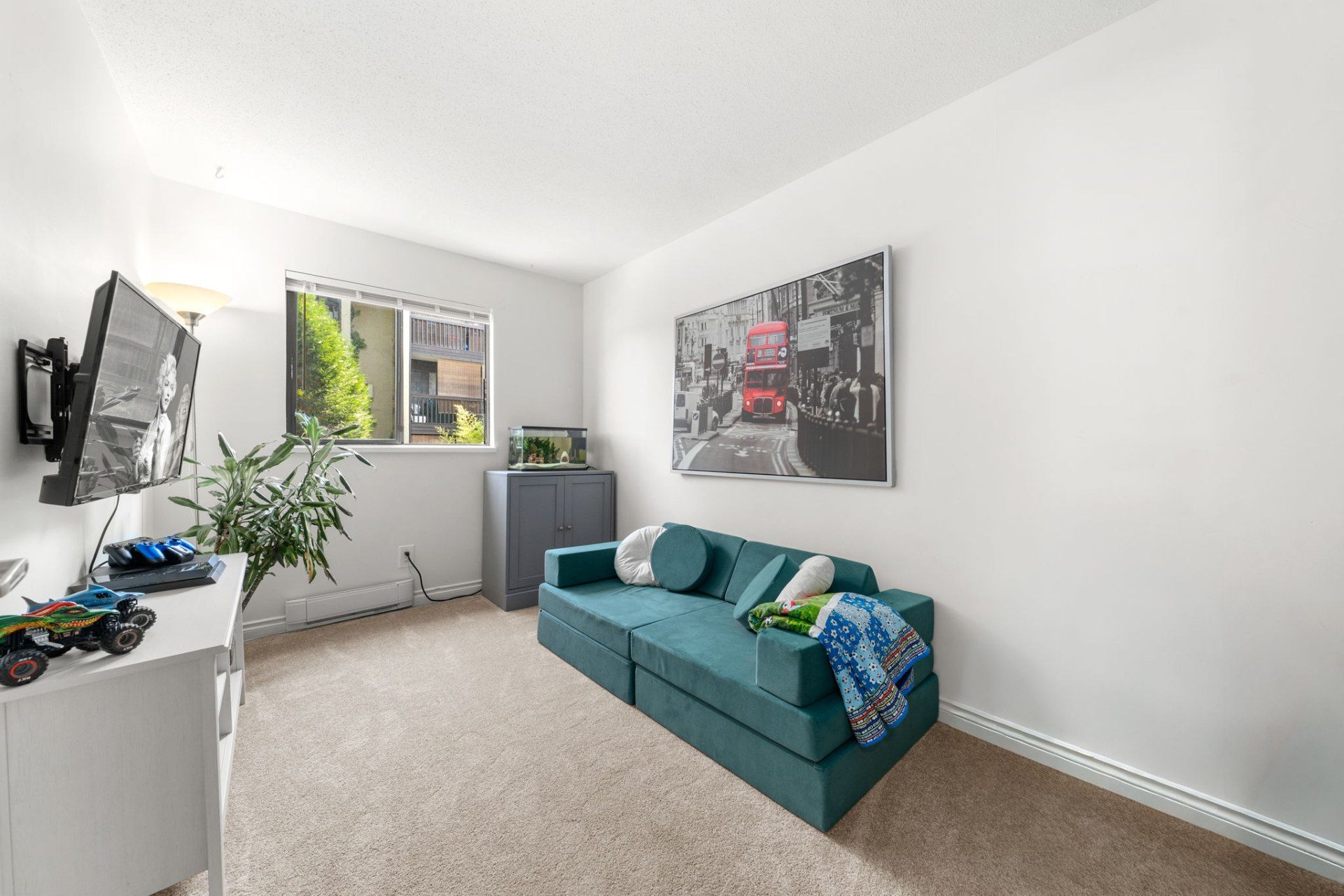 112 777 Eighth Street photo 22
